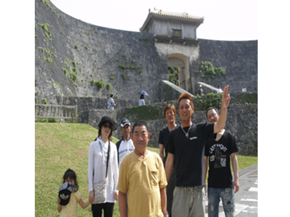 写真：社員旅行（沖縄）